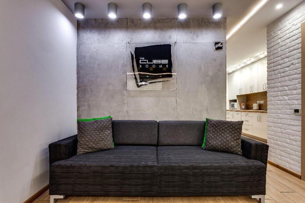 The Cube Rooms Лвив Екстериор снимка