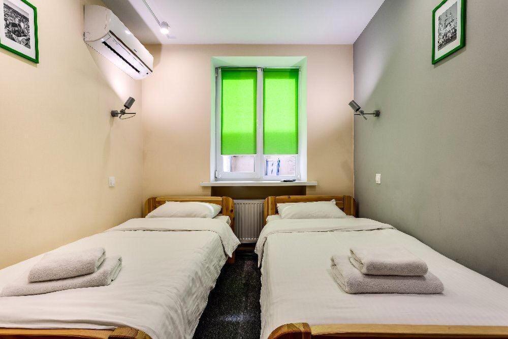 The Cube Rooms Лвив Екстериор снимка